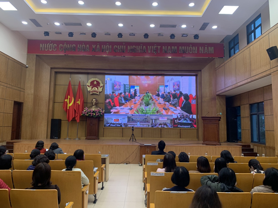 Cán bộ, giáo viên trường TH Ngọc Hà tham dự Hội nghị trực tuyến giới thiệu sách giáo khoa lớp 2